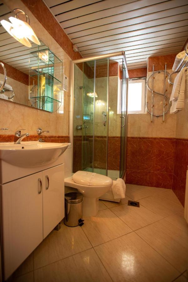 אוהריד Hotel Filip מראה חיצוני תמונה